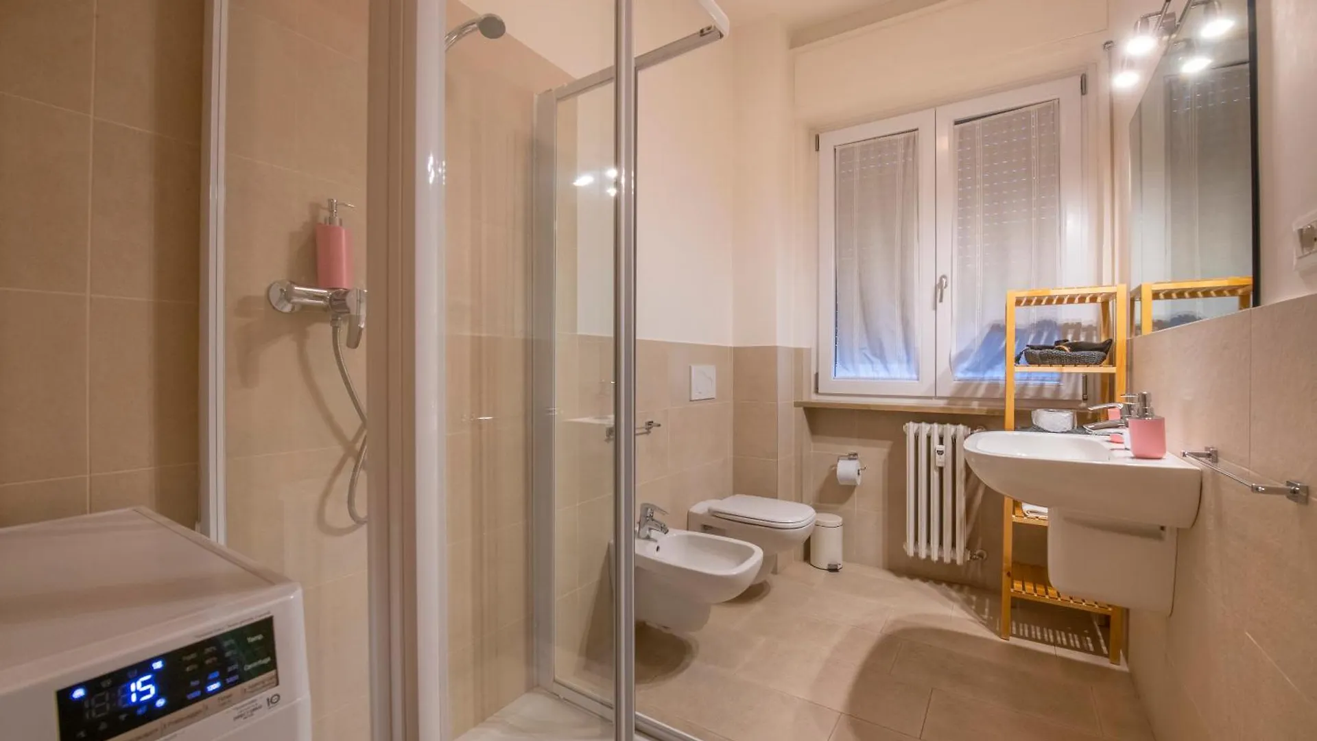Borgo Trento Home, Vicinissimo Ospedale Borgo Trento E Centro Storico Verona
