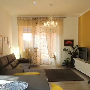 Residenza Arusnati Apartment