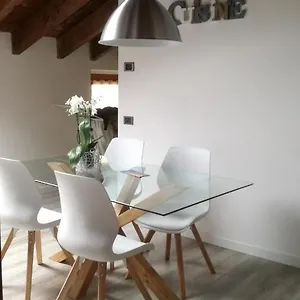 Relais + Private Parking Apartment